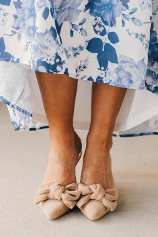 Pointed Toe Bow Accent Kitten Heels