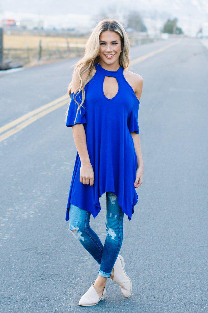 Flowy Open Shoulder Tunic | Royal
open-shoulder-top-with-keyhole-cut-out-detail-back-button-closure