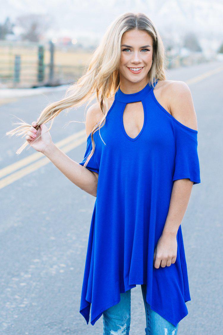 Flowy Open Shoulder Tunic | Royal
open-shoulder-top-with-keyhole-cut-out-detail-back-button-closure