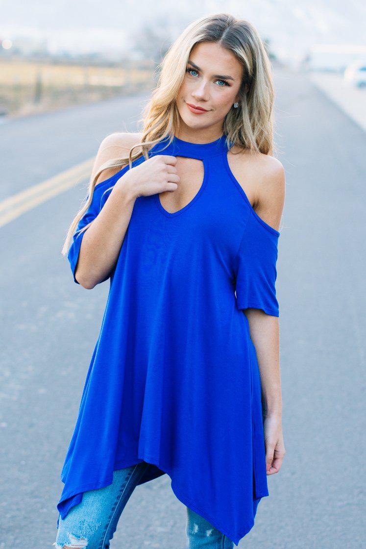 Flowy Open Shoulder Tunic | Royal
open-shoulder-top-with-keyhole-cut-out-detail-back-button-closure