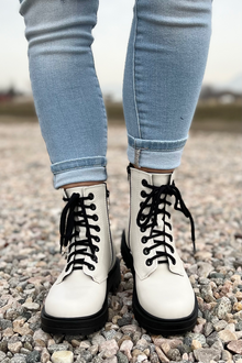  Sally Contrast Combat Boots
