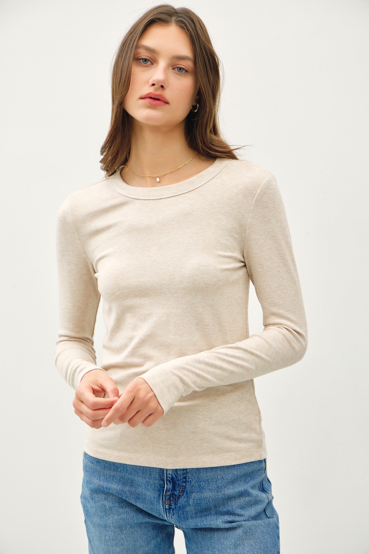 Nova Basic Long Sleeve Tee