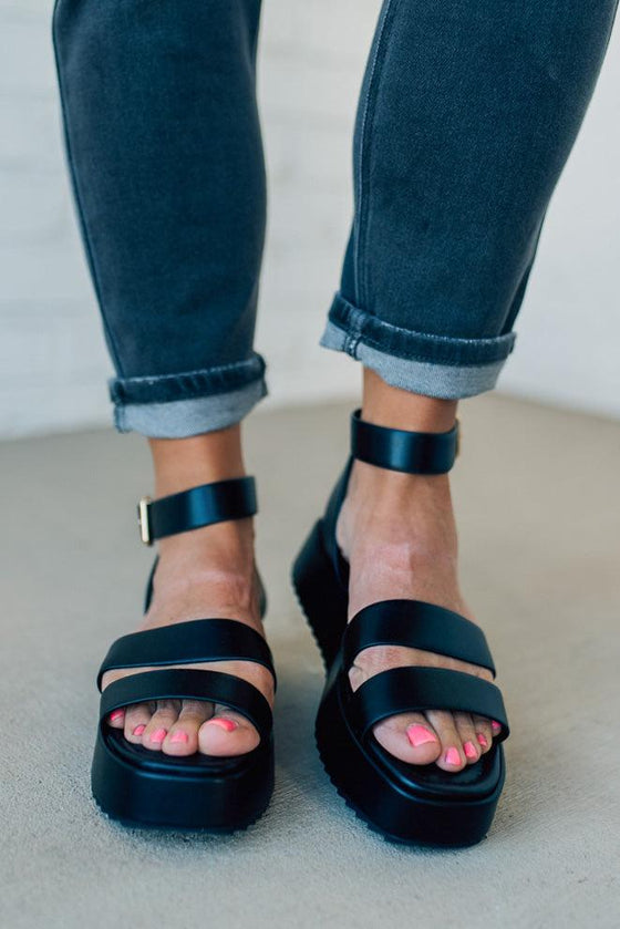 Aspyn Strap Top Sandals