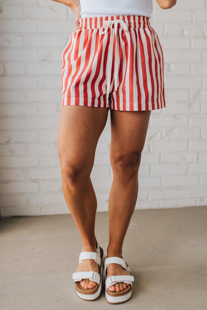 Blonde Woman Wearing Stripe Twill Shorts with Elastic Waist and Drawstring.