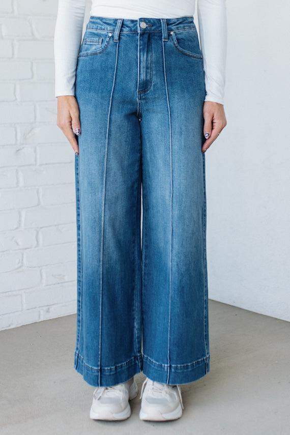 DARK WASH STRETCH HIGH RISE PIN TUCK DETAIL WIDE LEG JEAN
