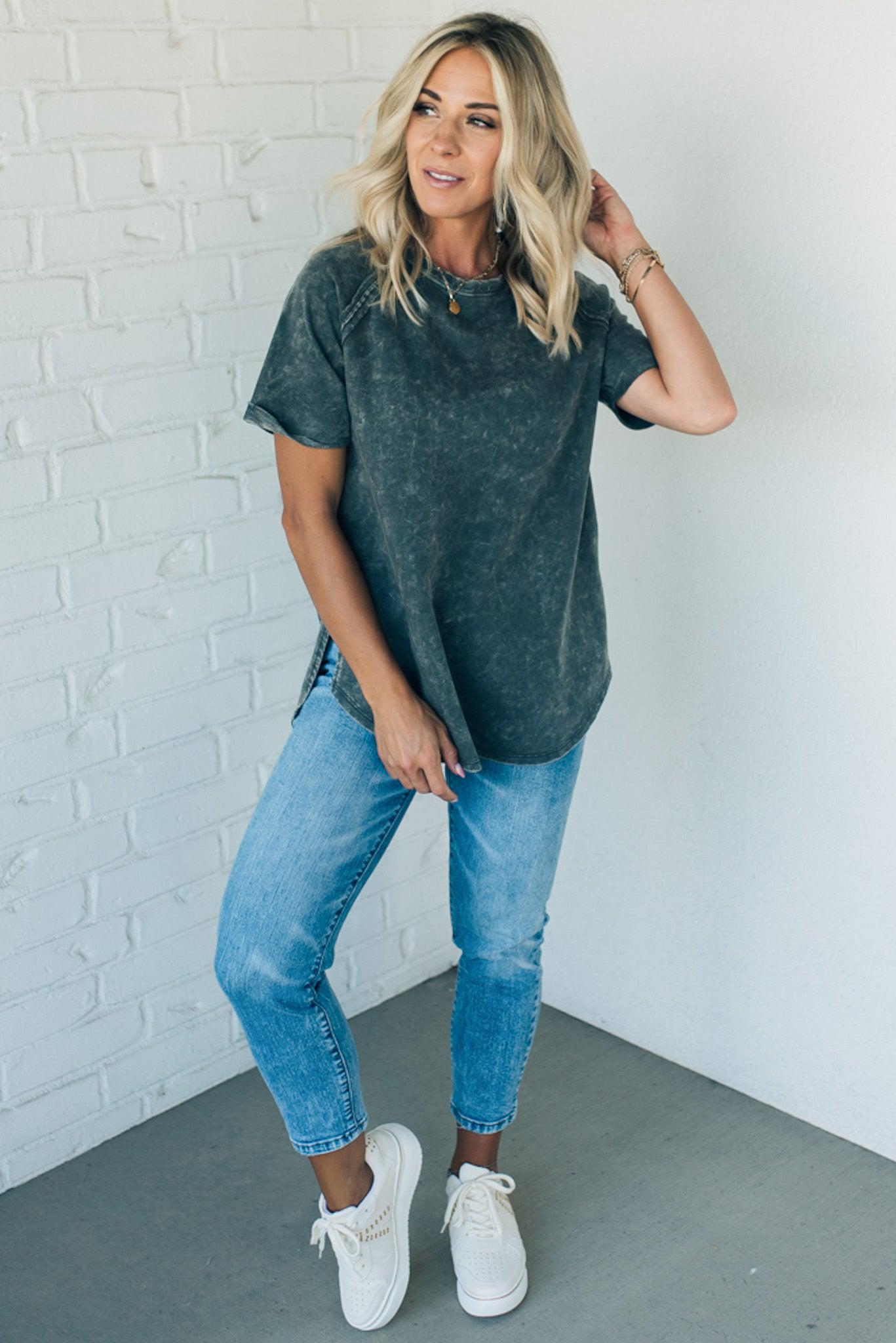 KC Heart Royal Acid Wash Tee  – Claire and Gracie Boutique