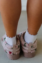 Fur Lined Cozy Floral Slippers with Fur Lining