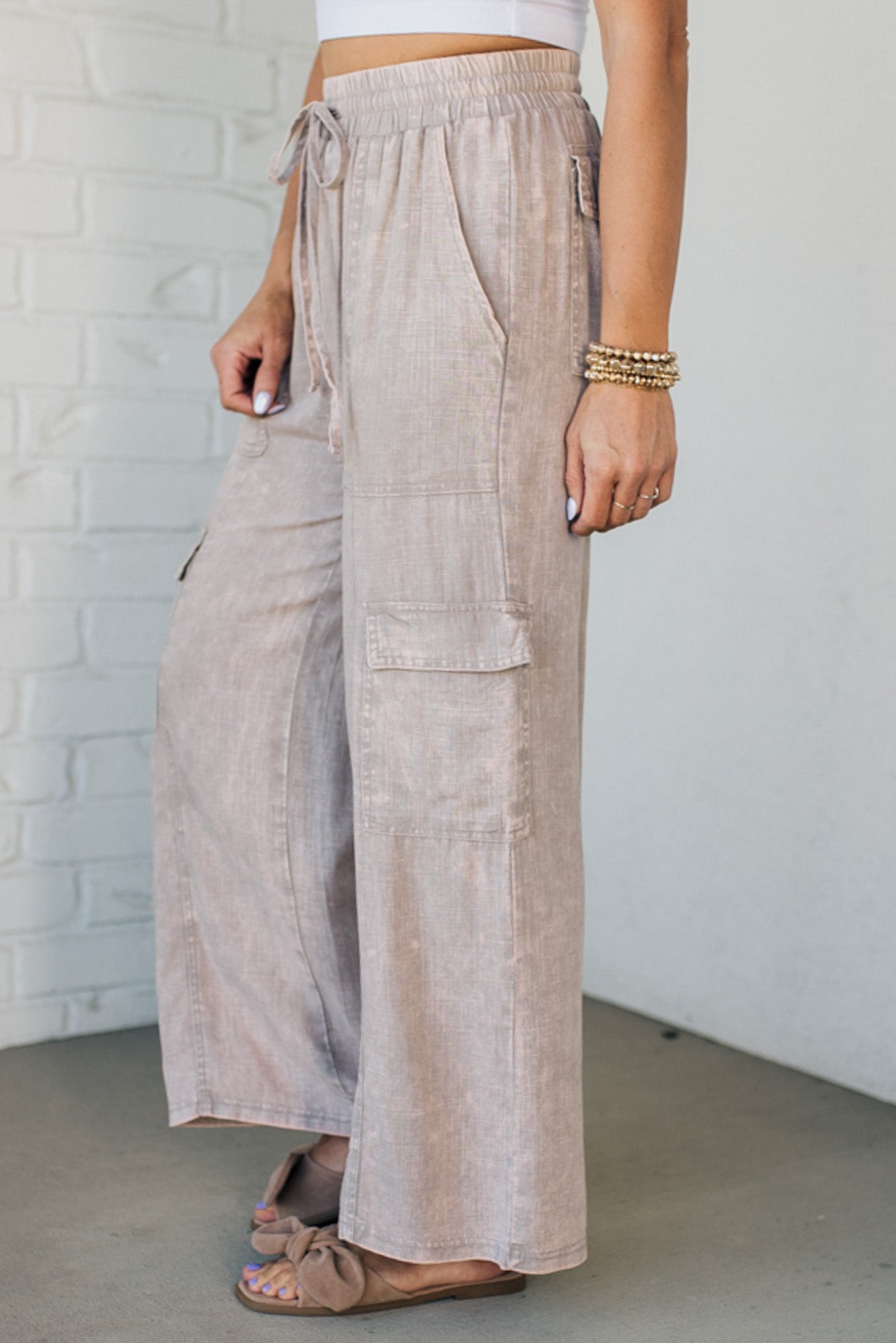 Lucy Washed Linen Cargo Pants