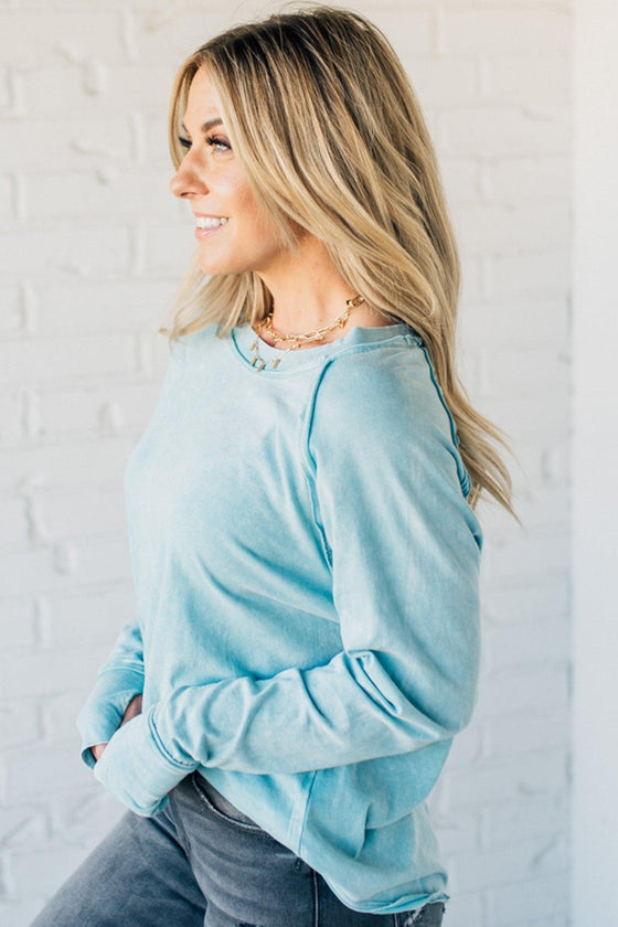 Mineral Wash Thumbhole Tee