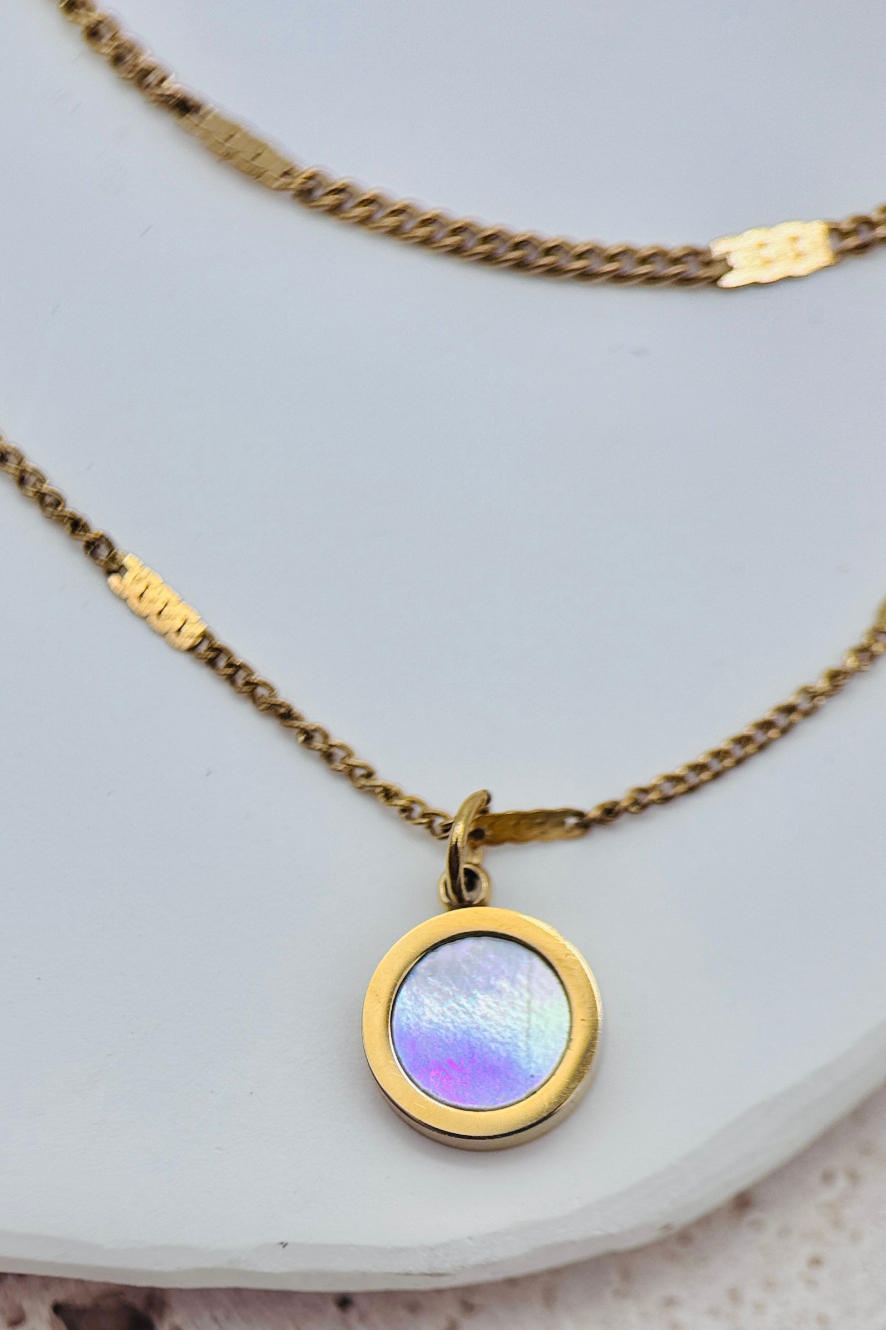 アクセサリー Octi Layered  Pendant Necklace Opalite Charm Layered Necklace – RubyClaire Boutique