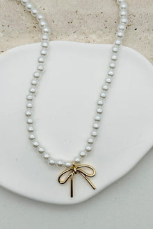 Pearled Bow Necklace