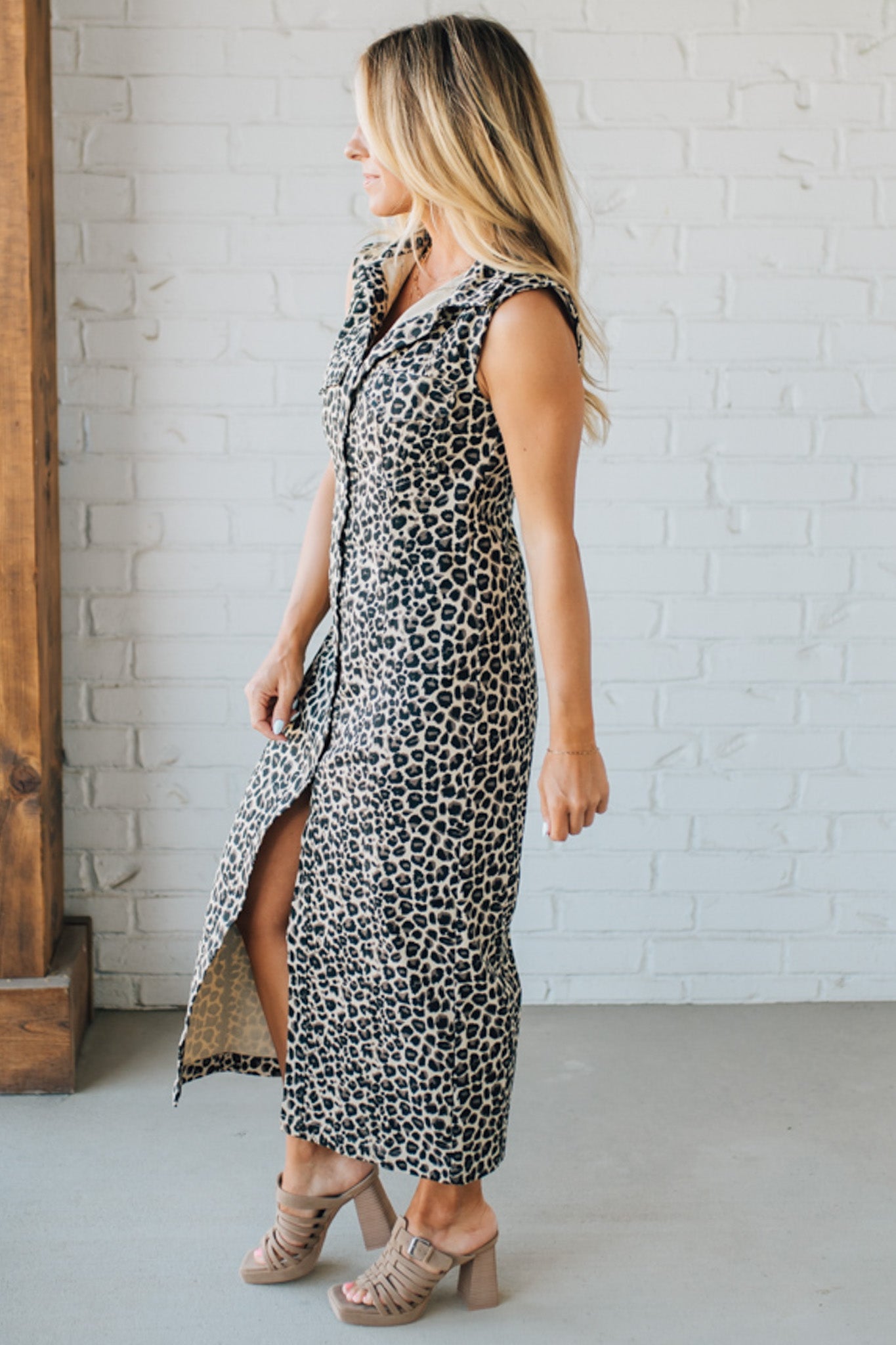 Blonde Woman Wearing a Button Front Maxi Leopard Denim Shirt Dress.