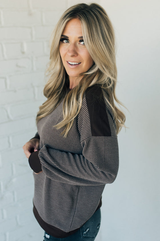 Textured Contrast Knit Pullover