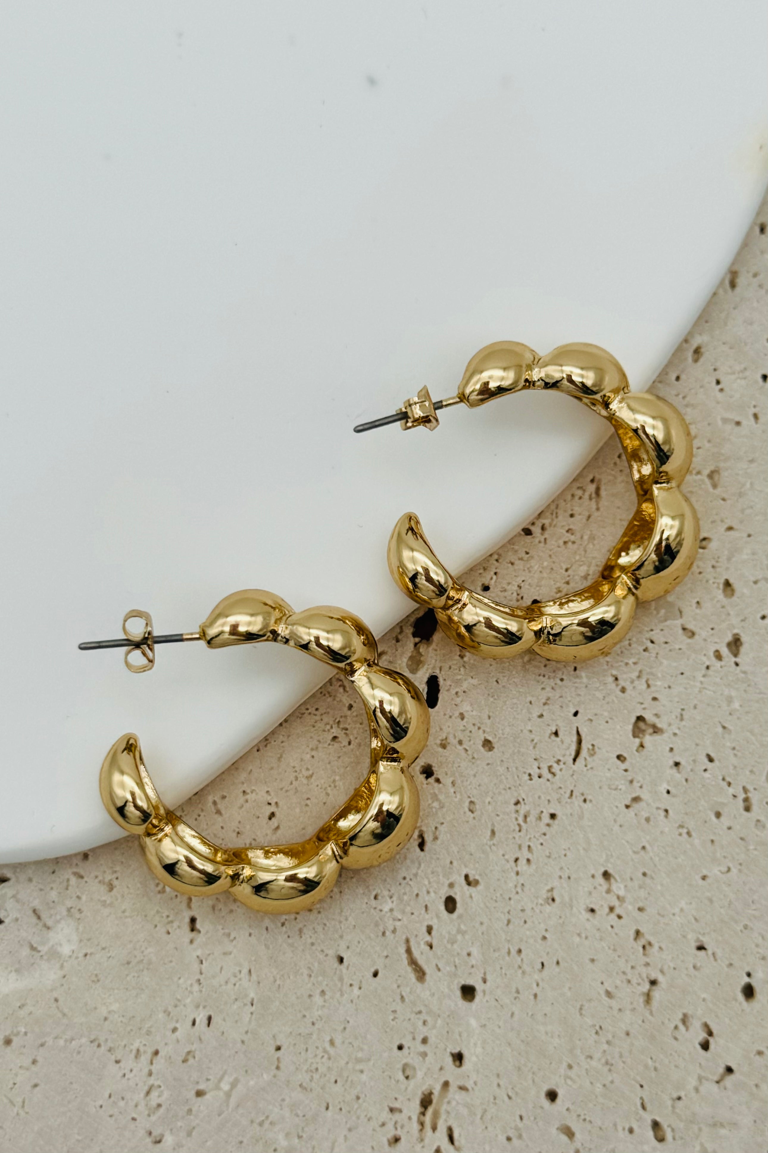 Twisted Bubble Hoops