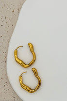 18K Gold Non-Tarnish Oval Hoop Earring