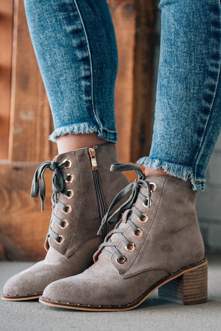 Chunky Lace Up Ankle Combat Boots With Buckles Goth | Kawaii Babe
