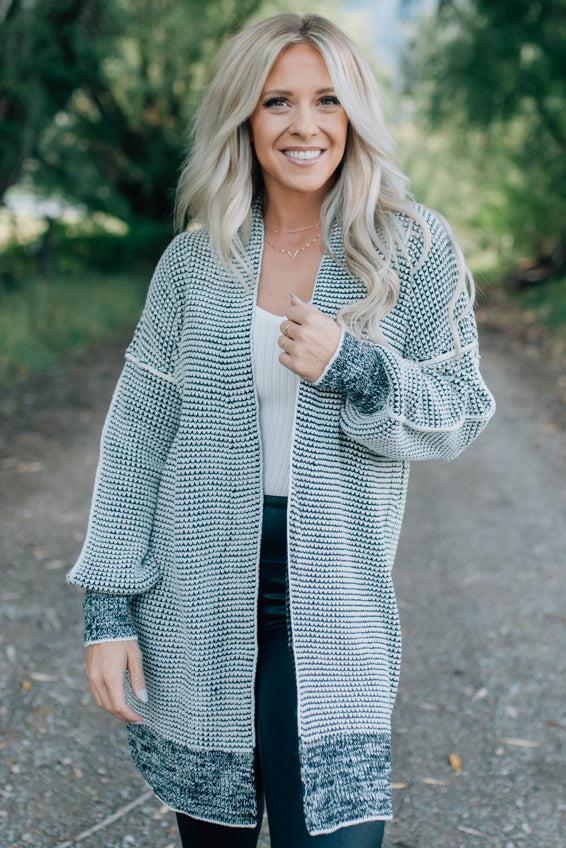 https://rubyclaireboutique.com/cdn/shop/products/ChunkyKnitOversizedCardigan-4.jpg?v=1671856418