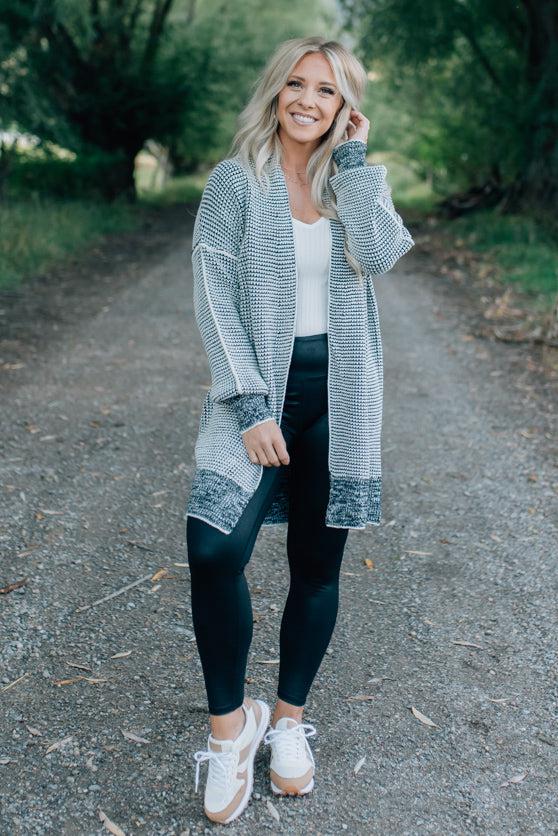 https://rubyclaireboutique.com/cdn/shop/products/ChunkyKnitOversizedCardigan.jpg?v=1671856418
