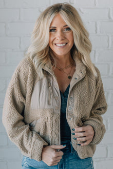 Cropped Sherpa Snap Jacket