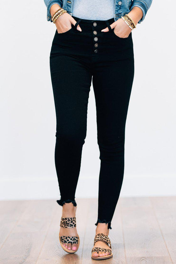 Mila Button Fly Jeans
black-denim-jeans-button-fly-pants-kancan