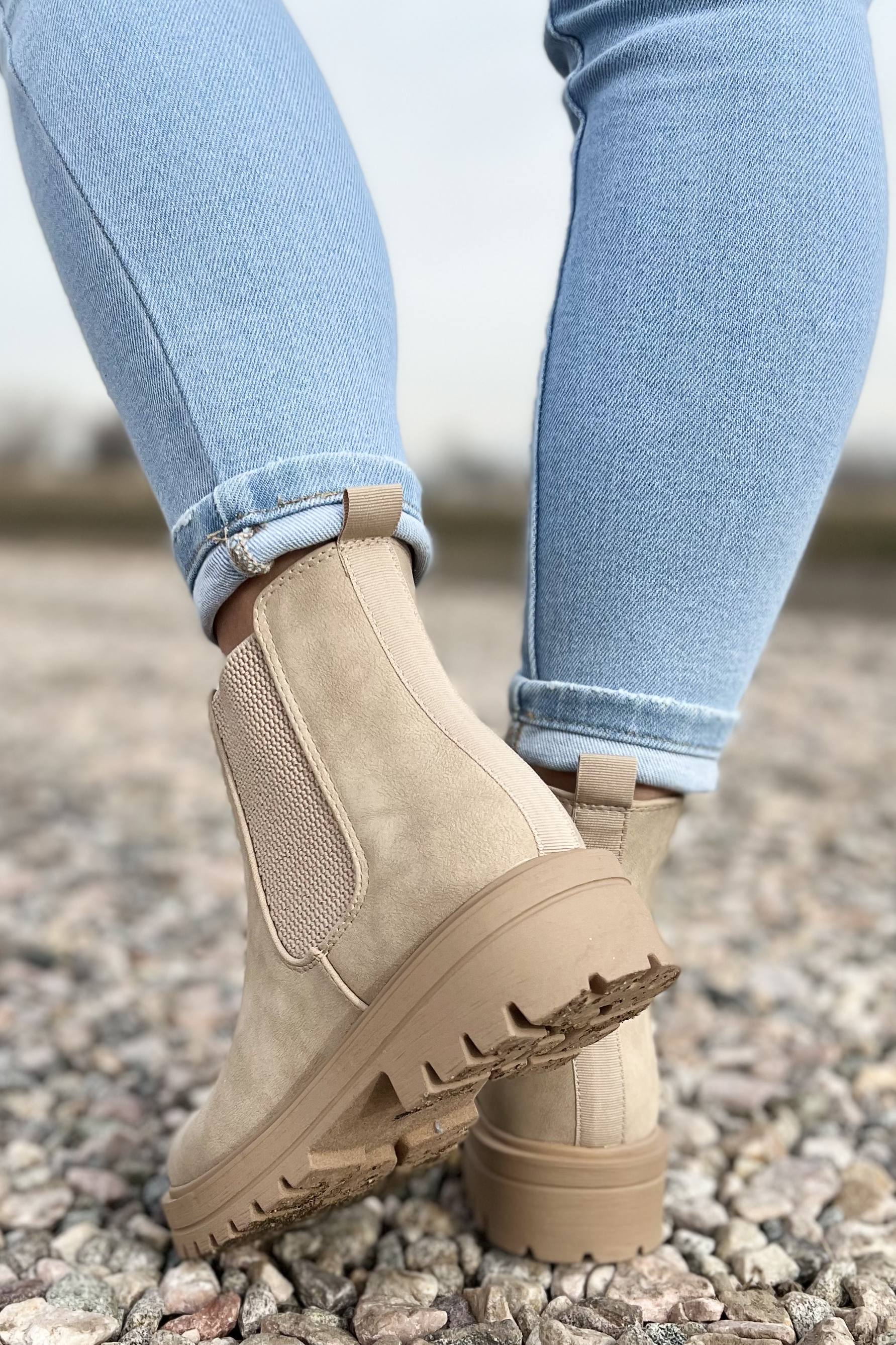 Timberland womens courmayeur valley pull on boots black hot sale