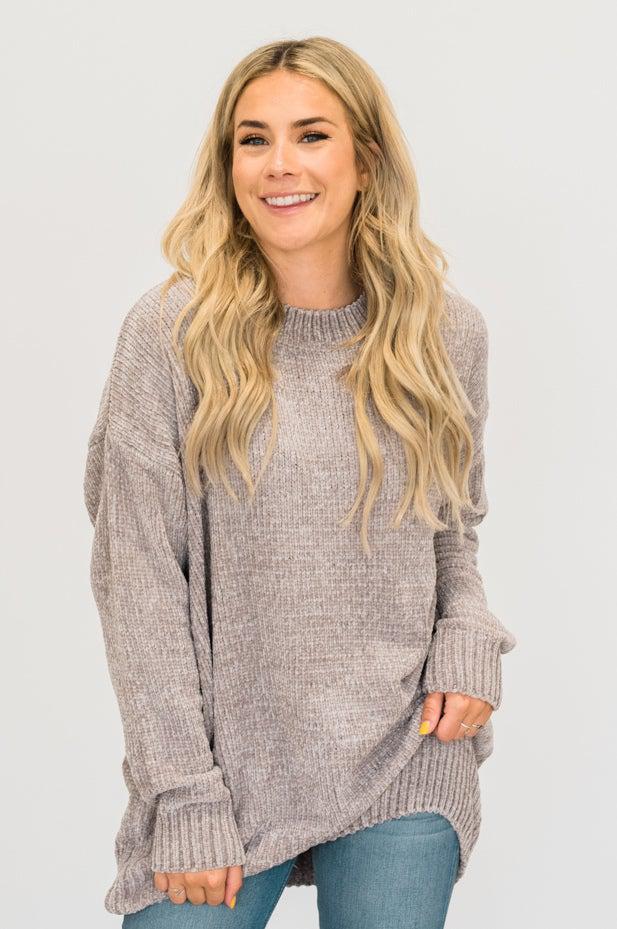 Pearly-collar chenille sweater